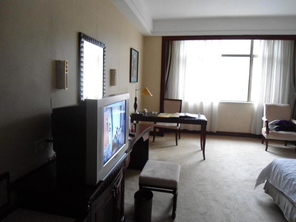 Phoenix Hotel Wuyi Jiangmen Εξωτερικό φωτογραφία
