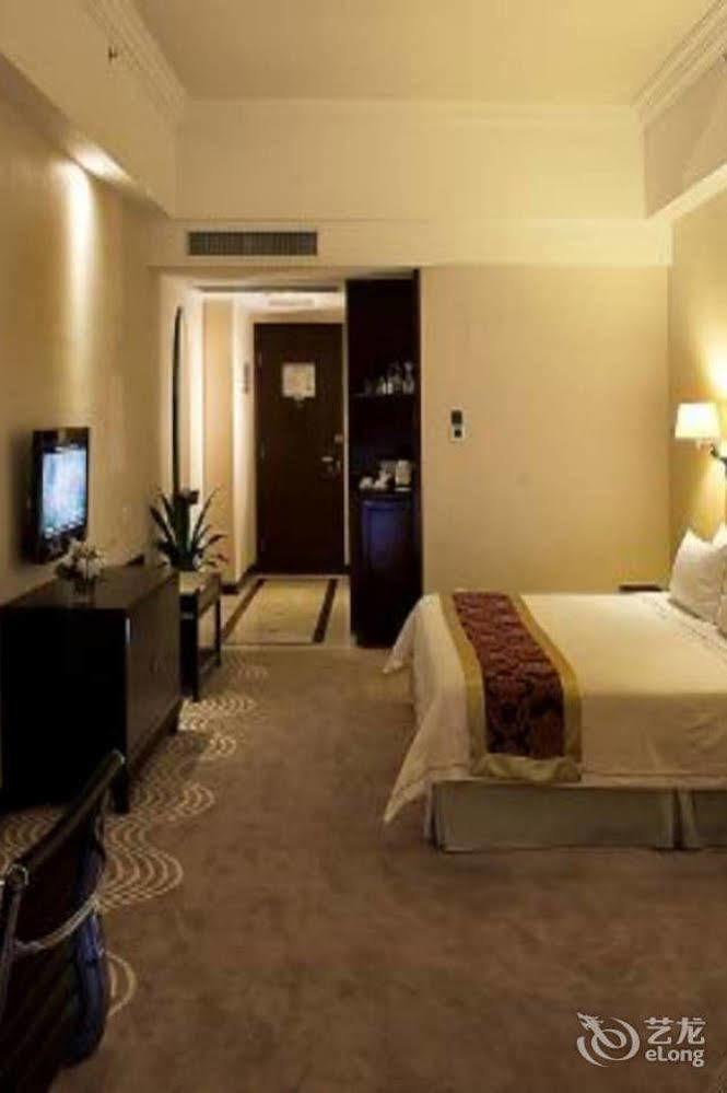 Phoenix Hotel Wuyi Jiangmen Εξωτερικό φωτογραφία