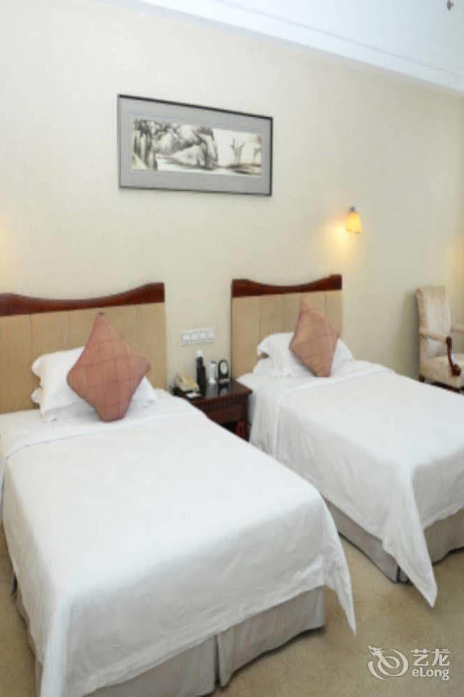 Phoenix Hotel Wuyi Jiangmen Εξωτερικό φωτογραφία